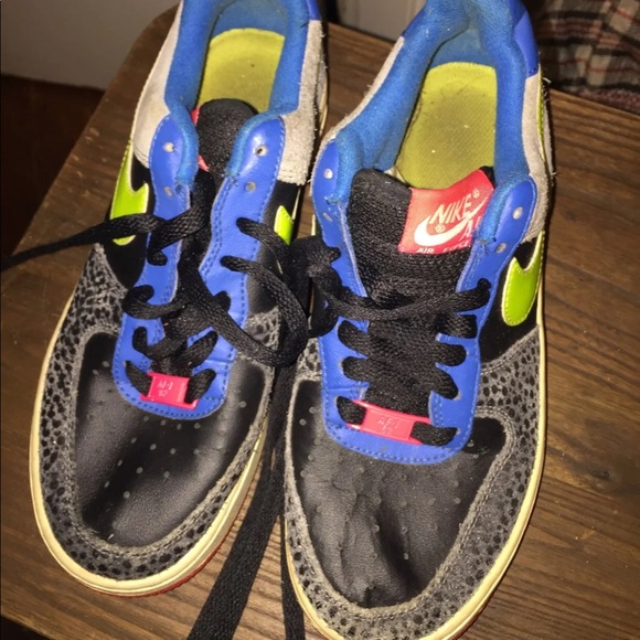 Air Force 1s - Picture 1 of 2